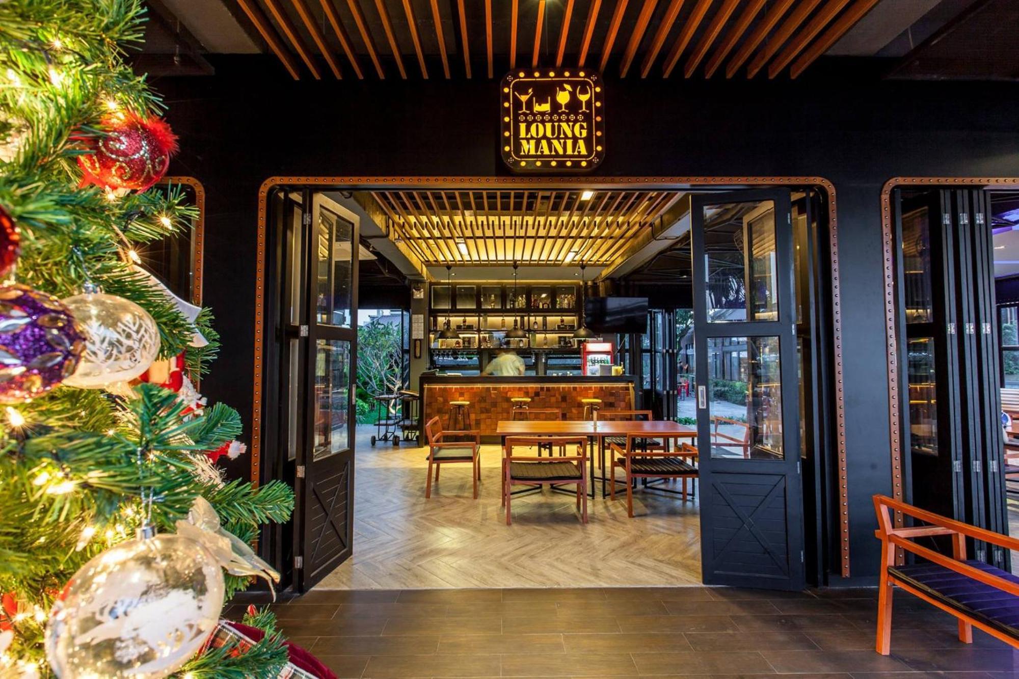 Loft Mania Boutique Hotel Chumphon Exteriör bild