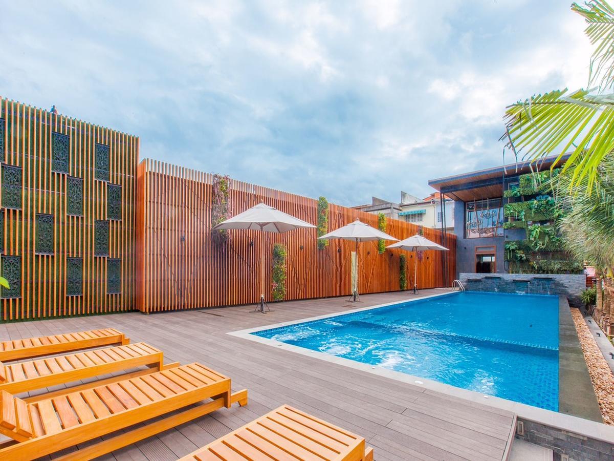 Loft Mania Boutique Hotel Chumphon Exteriör bild