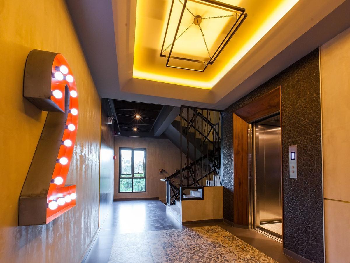 Loft Mania Boutique Hotel Chumphon Exteriör bild
